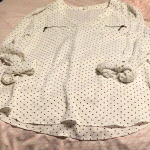 Maurices Cream 3/4 Sleeve Relaxed Blouse